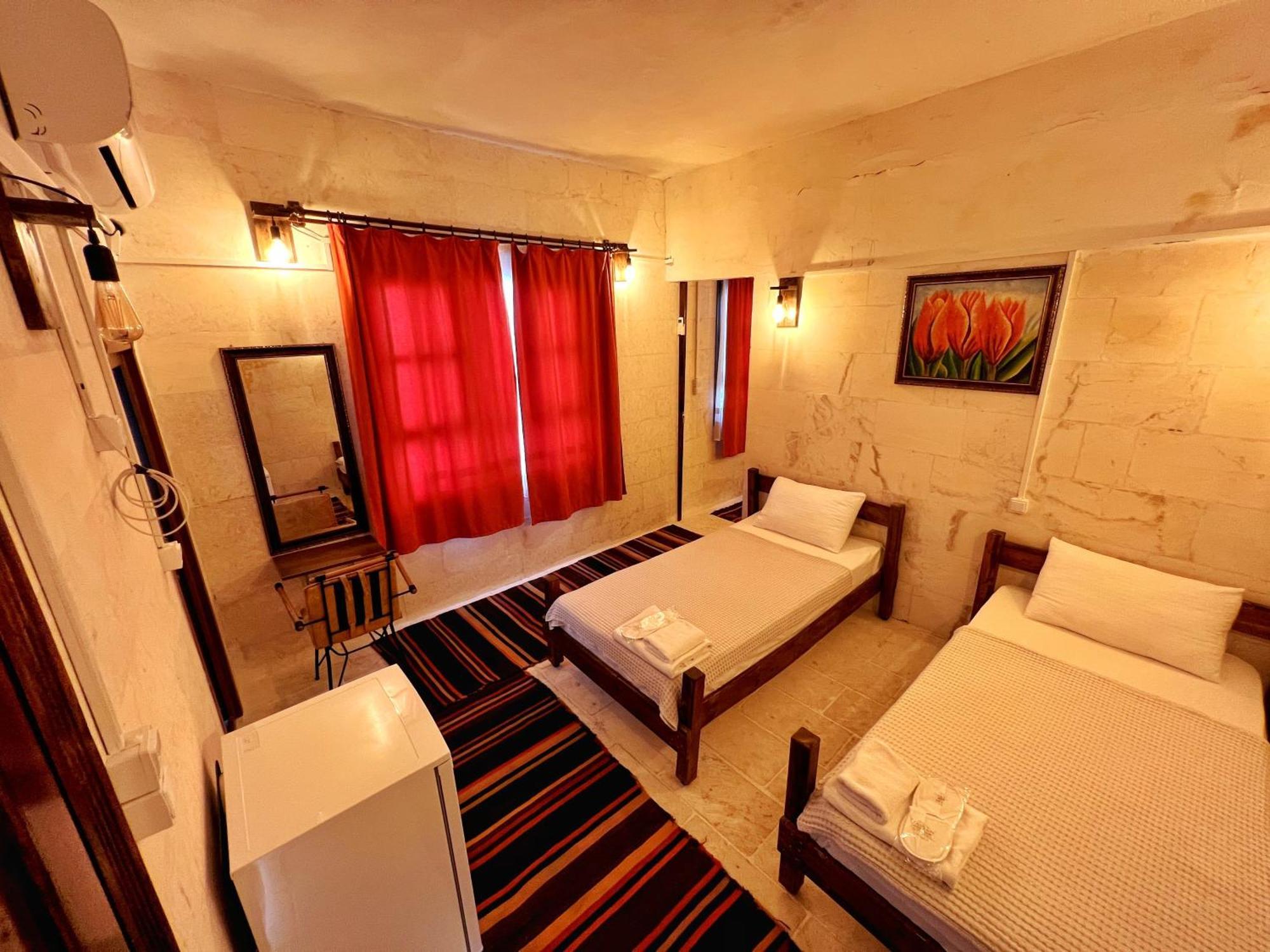 שנליאורפה Taskiran Hotel מראה חיצוני תמונה