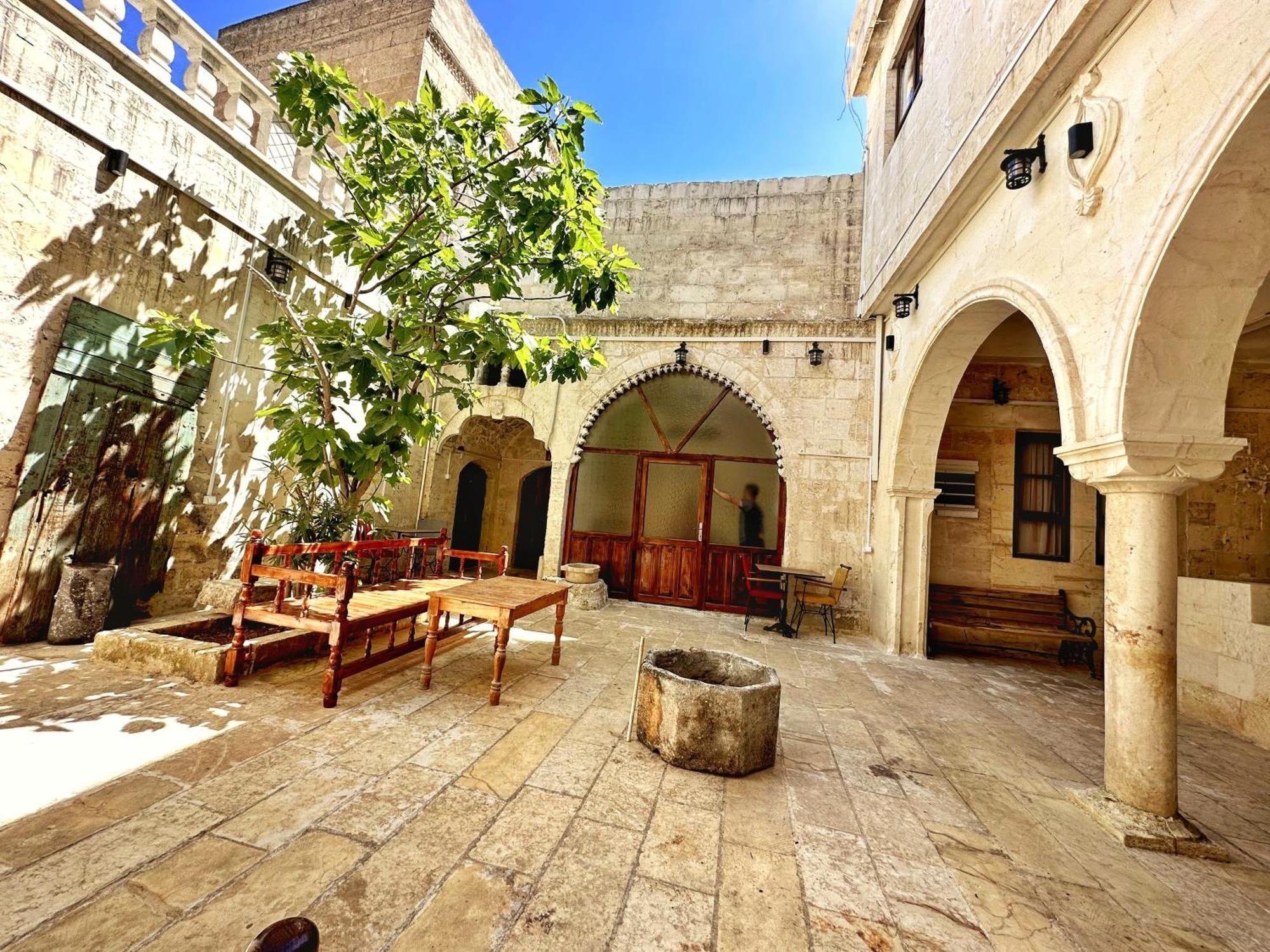 שנליאורפה Taskiran Hotel מראה חיצוני תמונה